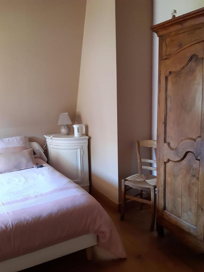Bed and Breakfast Chez Mialaret Tourniac Exterior foto