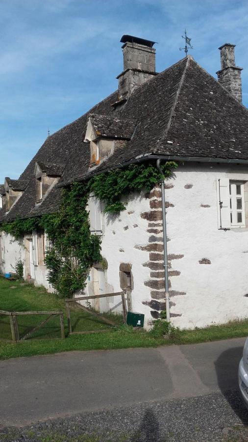 Bed and Breakfast Chez Mialaret Tourniac Exterior foto