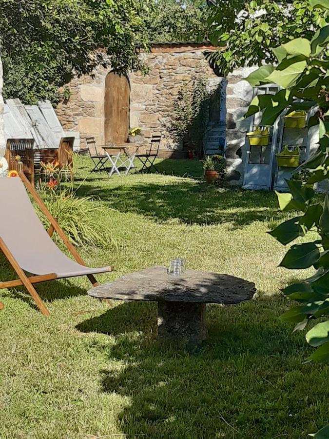 Bed and Breakfast Chez Mialaret Tourniac Exterior foto